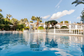 Casa Tropicana Family & Golf Sitio De Calahonda